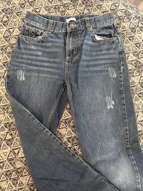 fresh Women's Faded Blue Skinny Jeans with Light Distressing